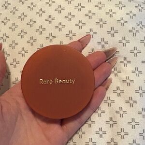 Rare Beauty bouncy blush in worth